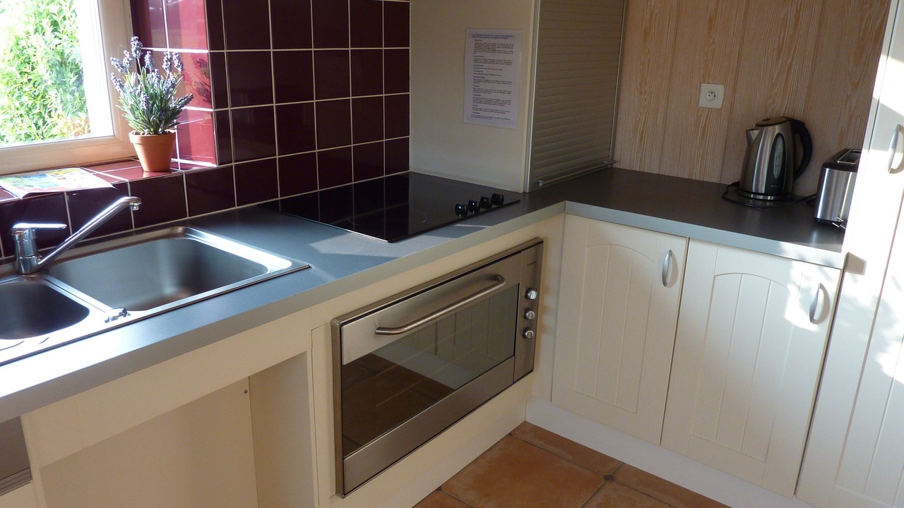 Photo of Kitchen in Segre-en-Anjou-Bleu