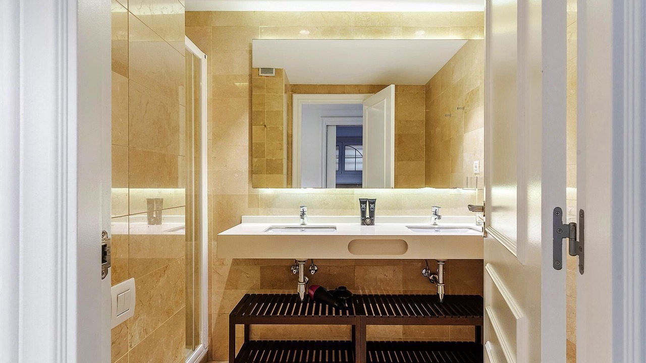 Photo of Bathroom in El Raval