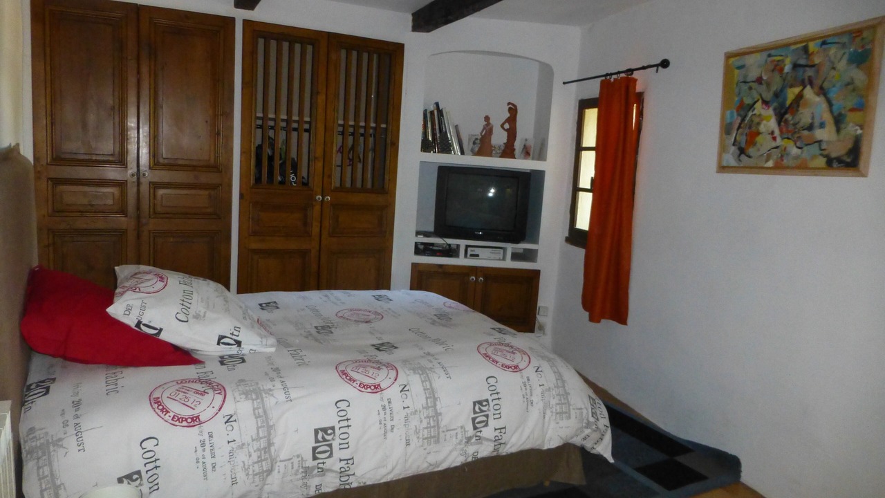 Photo of Bedroom in Piolenc