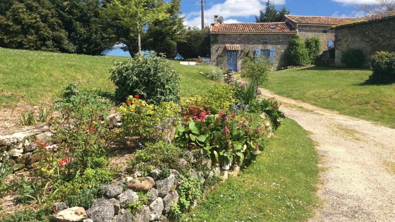 Photo of Others in Edon