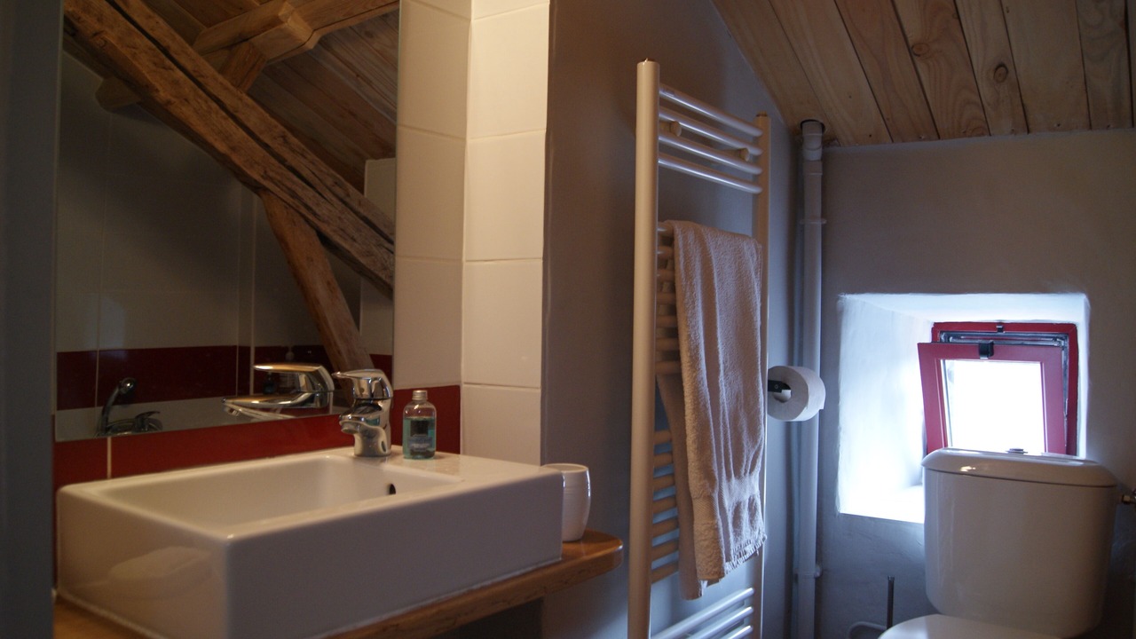 Photo of Bathroom in La Bastide-Pradines