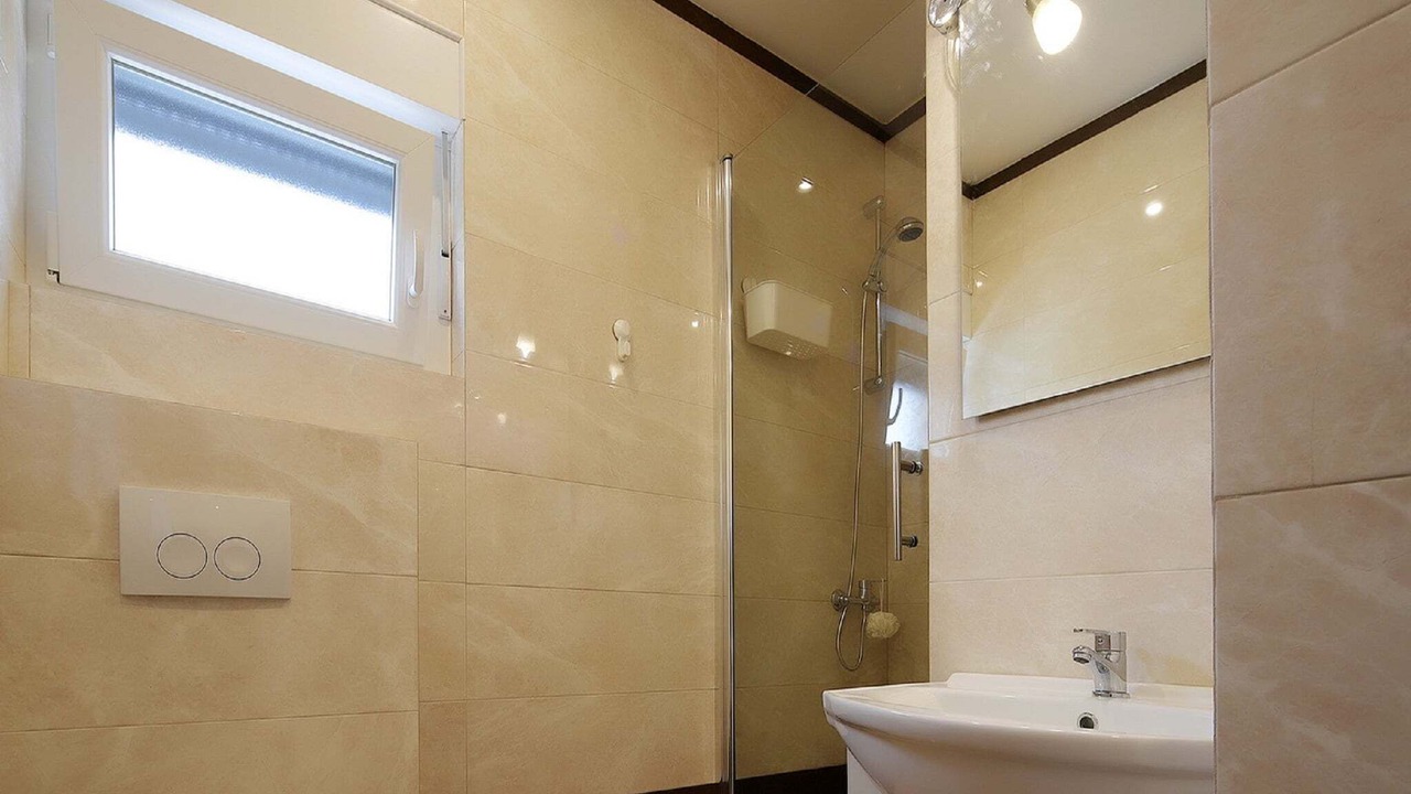 Photo of Bathroom in Silo