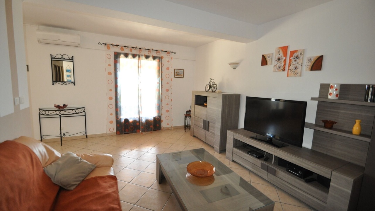 Photo of Livingroom in Olmeto