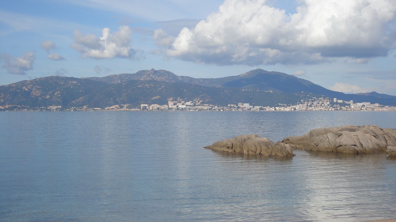 Photo of Others in Isolella