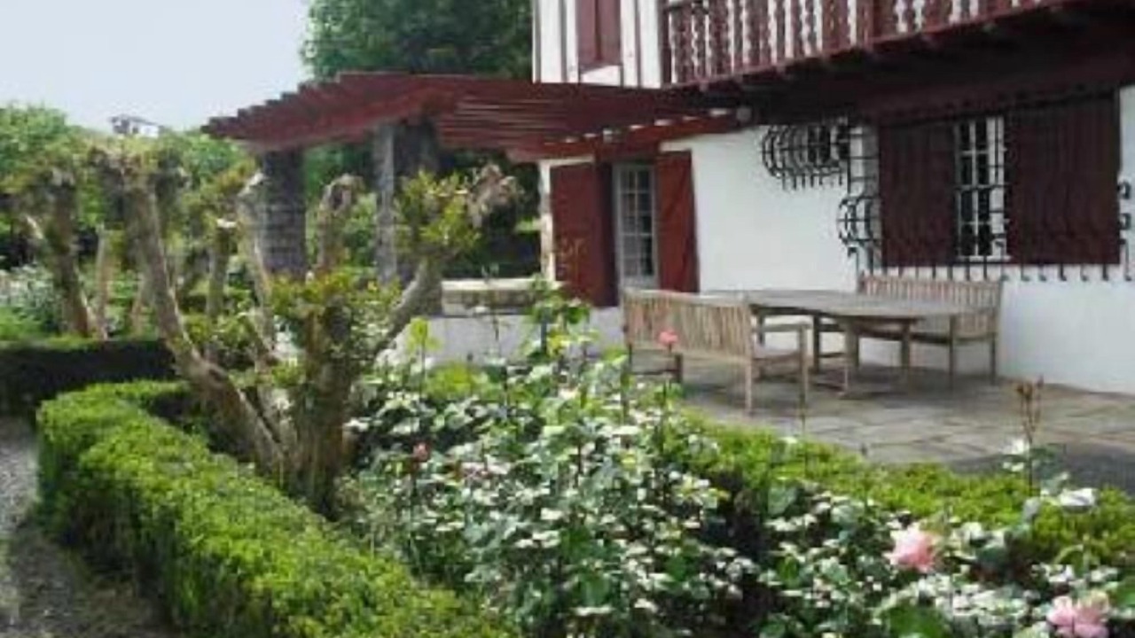 Photo of Patio Balcony in Souraide
