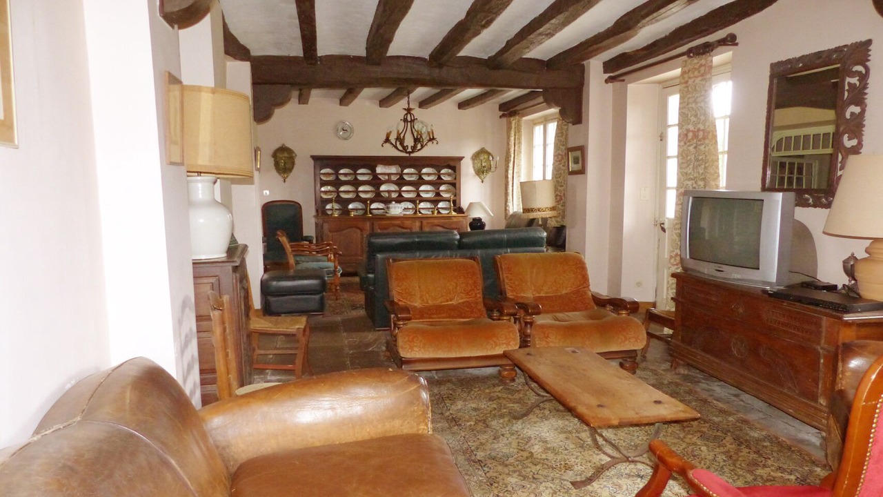 Photo of Livingroom in Souraide
