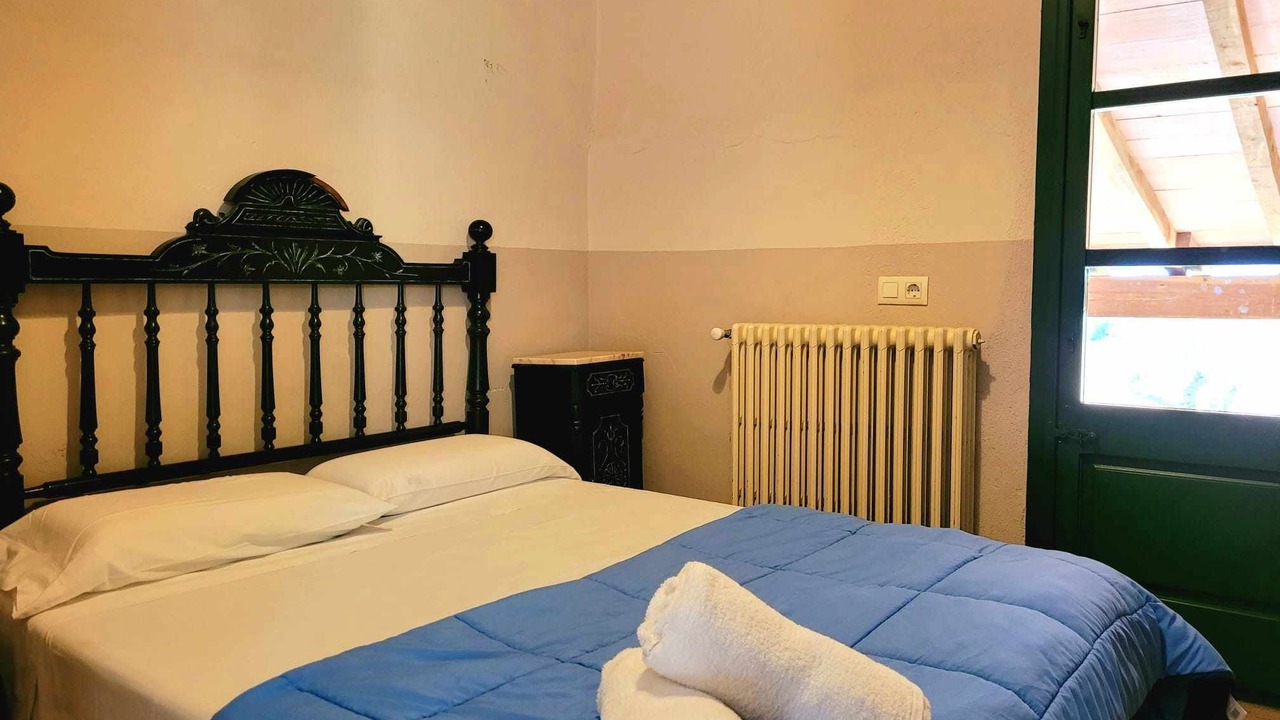 Photo of Bedroom in Queixas