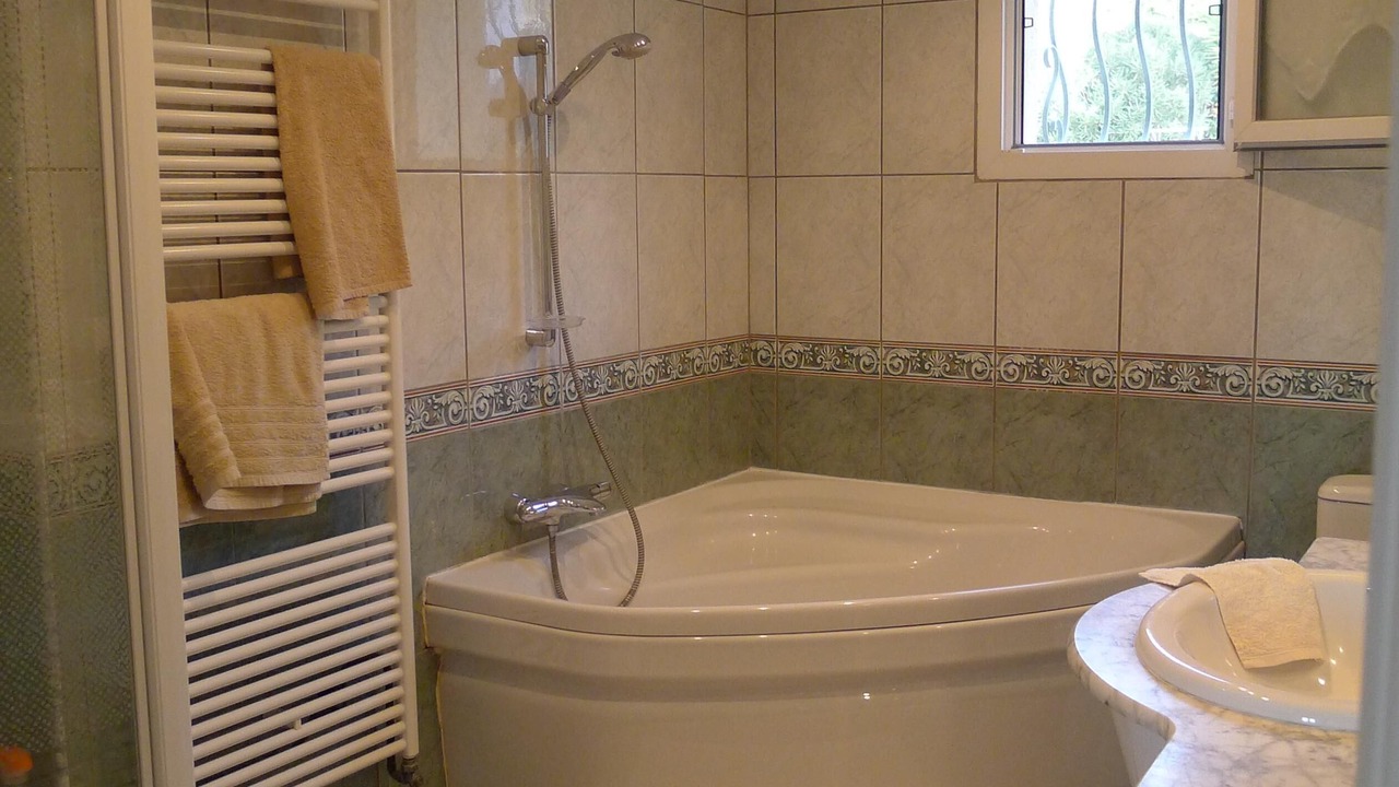 Photo of Bathroom in Saint-Genies-de-Fontedit