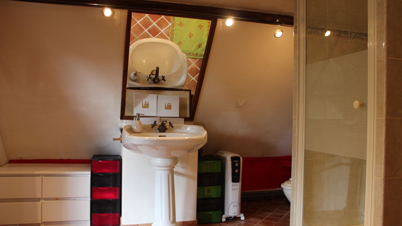 Photo of Bathroom in Broglie