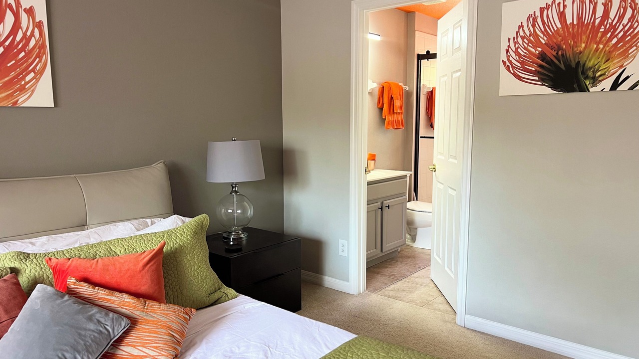Photo of Bedroom in Watersong