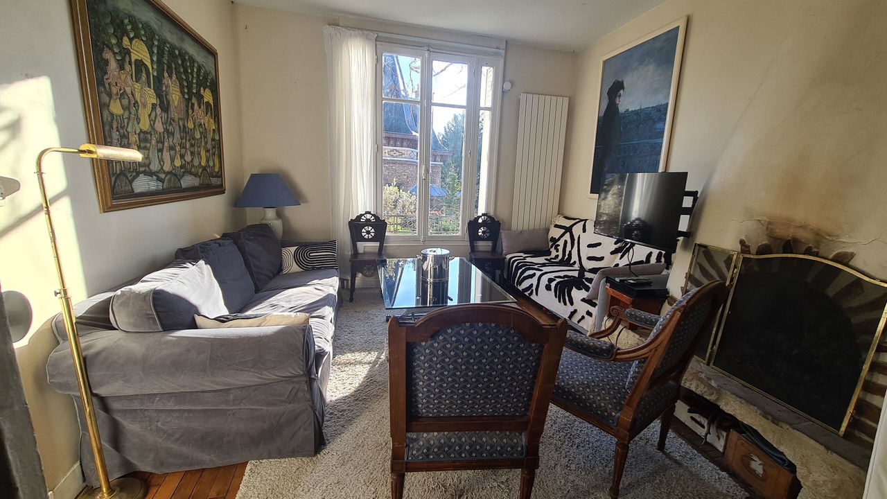 Photo of Livingroom in Sevres