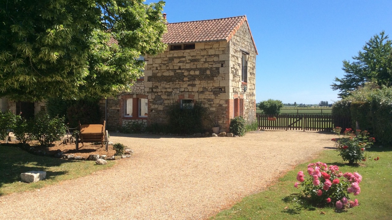 Photo of Outdoor in Saint-Macaire-du-Bois