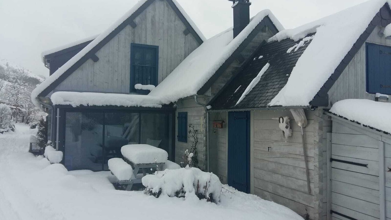 Photo of Outdoor in Campan