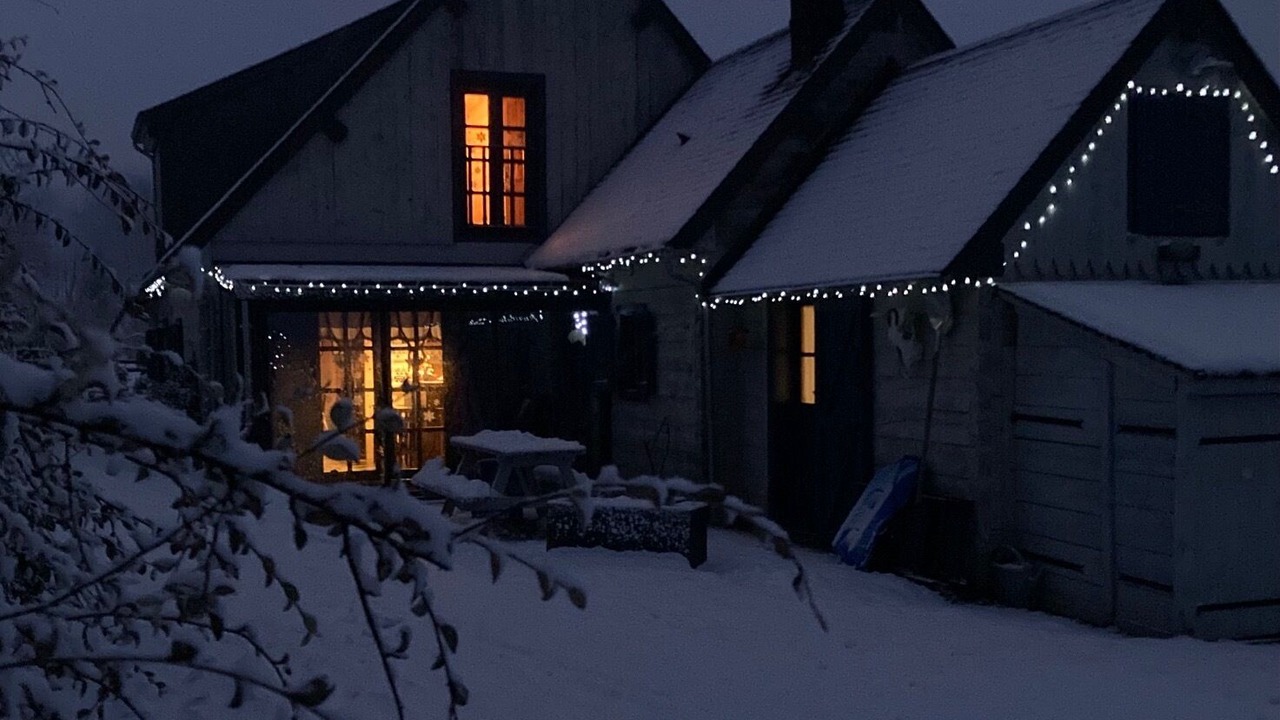 Photo of Outdoor in Campan
