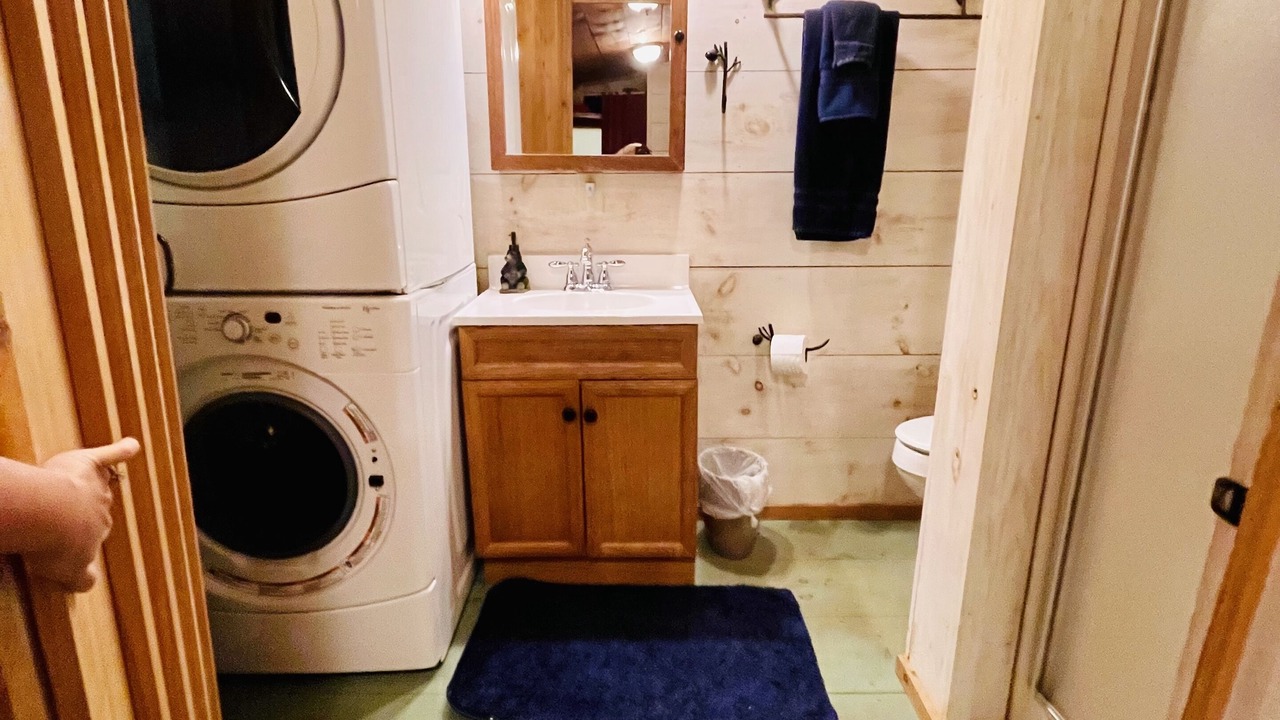 Photo of Bathroom in Todd