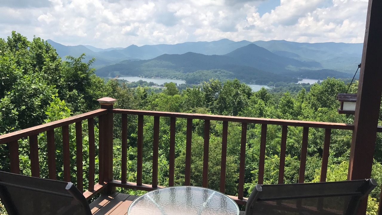 Photo of Others in Hiawassee