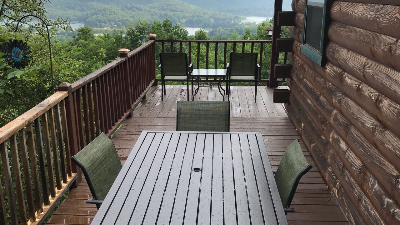 Photo of Others in Hiawassee
