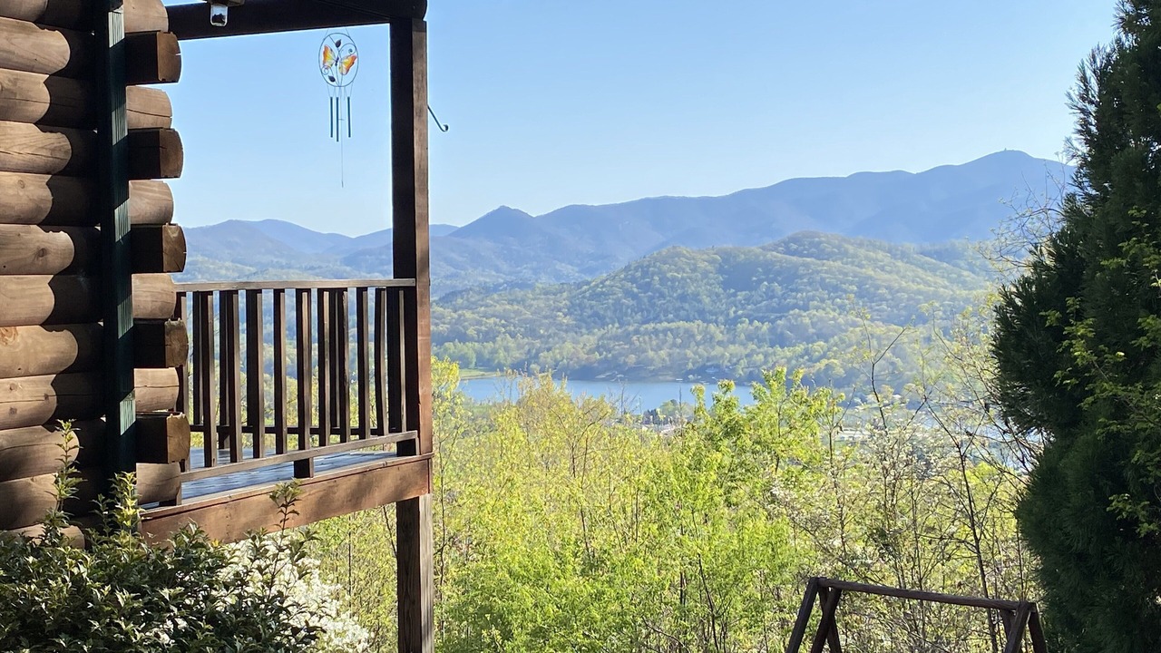 Photo of Others in Hiawassee