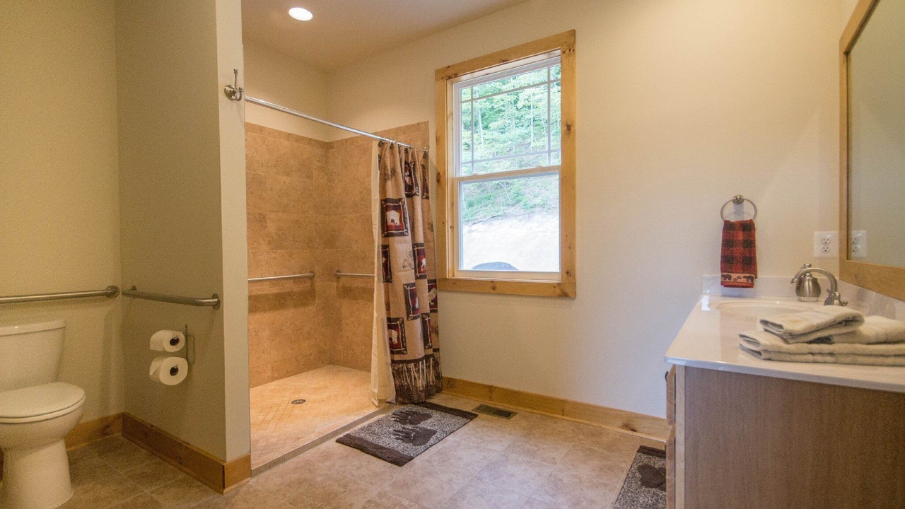 Photo of Bathroom in Luray