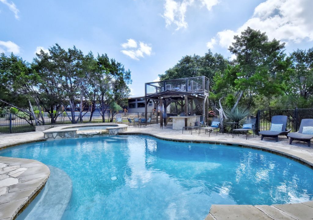 Photo of Others in Wimberley