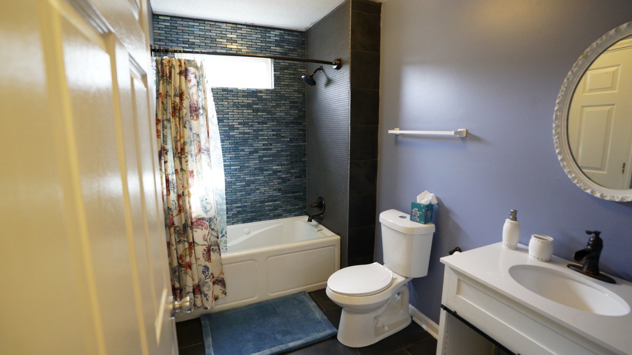 Photo of Bathroom in Vollintine-Evergreen