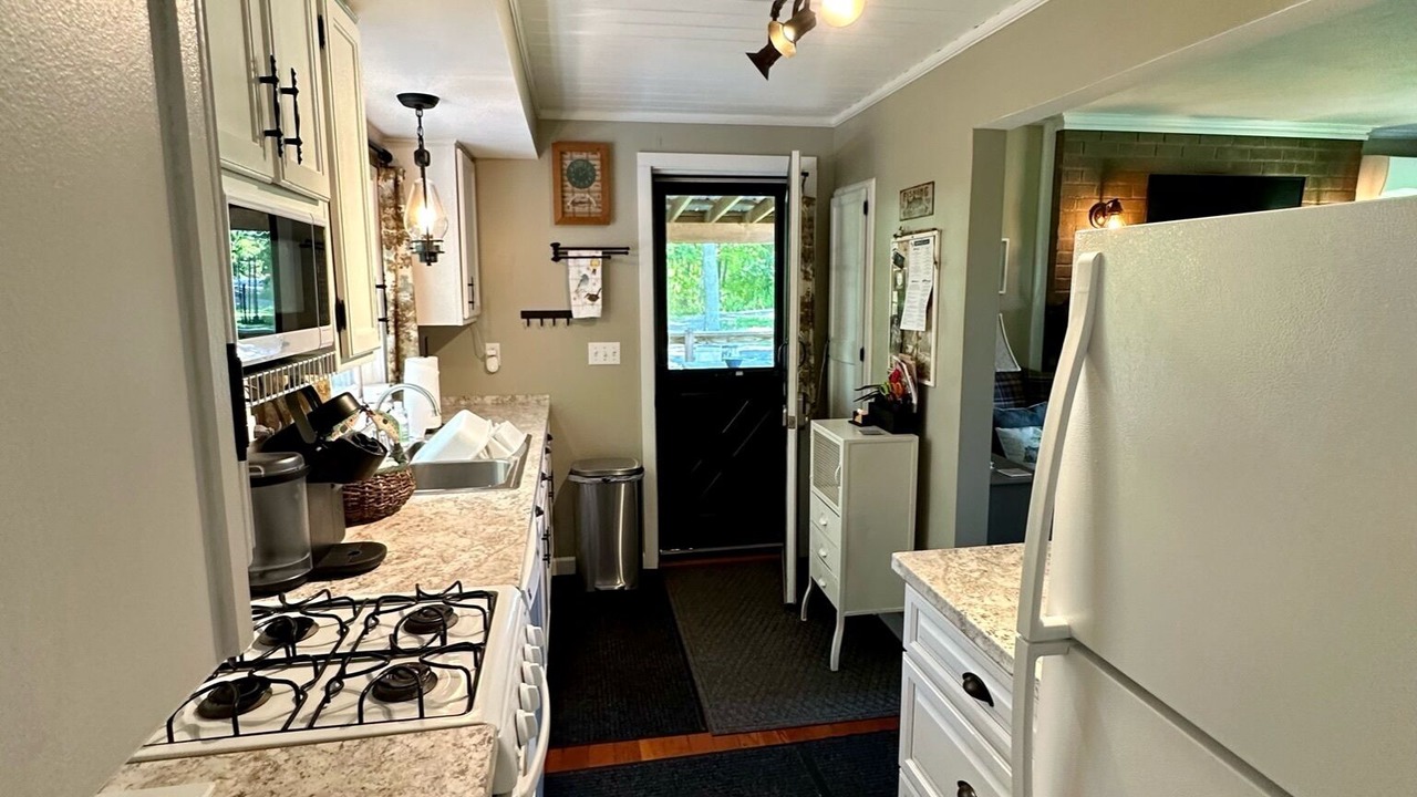 Photo of Kitchen in Waterport