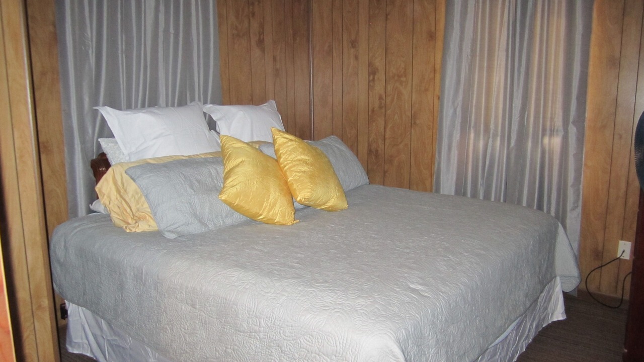 Photo of Bedroom in South Toledo Bend