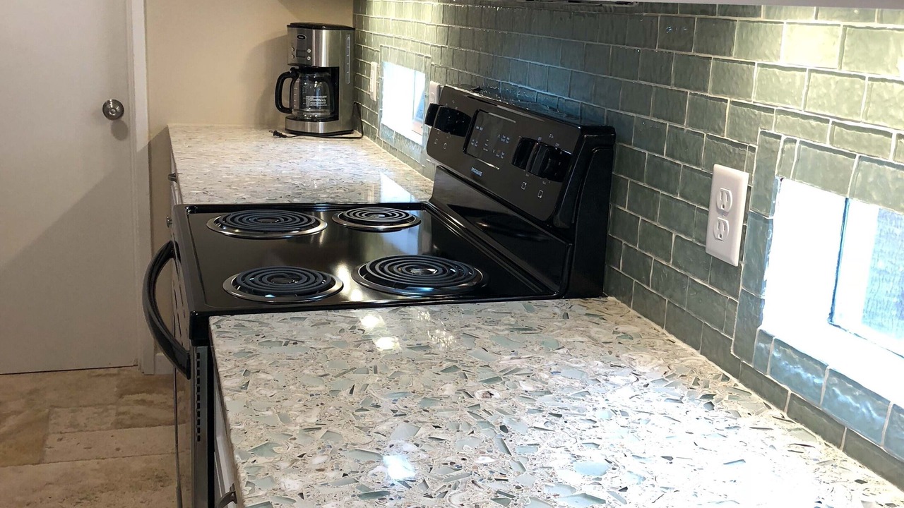 Photo of Kitchen in Shipyard Plantation
