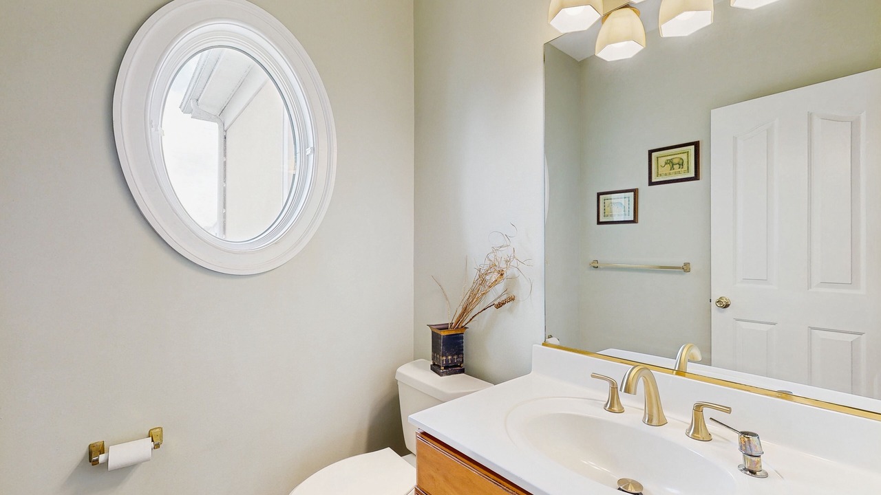Photo of Bathroom in Heron Harbour Isle