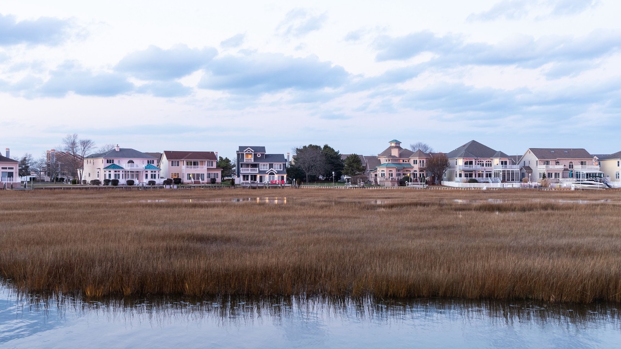 Photo of Others in Heron Harbour Isle