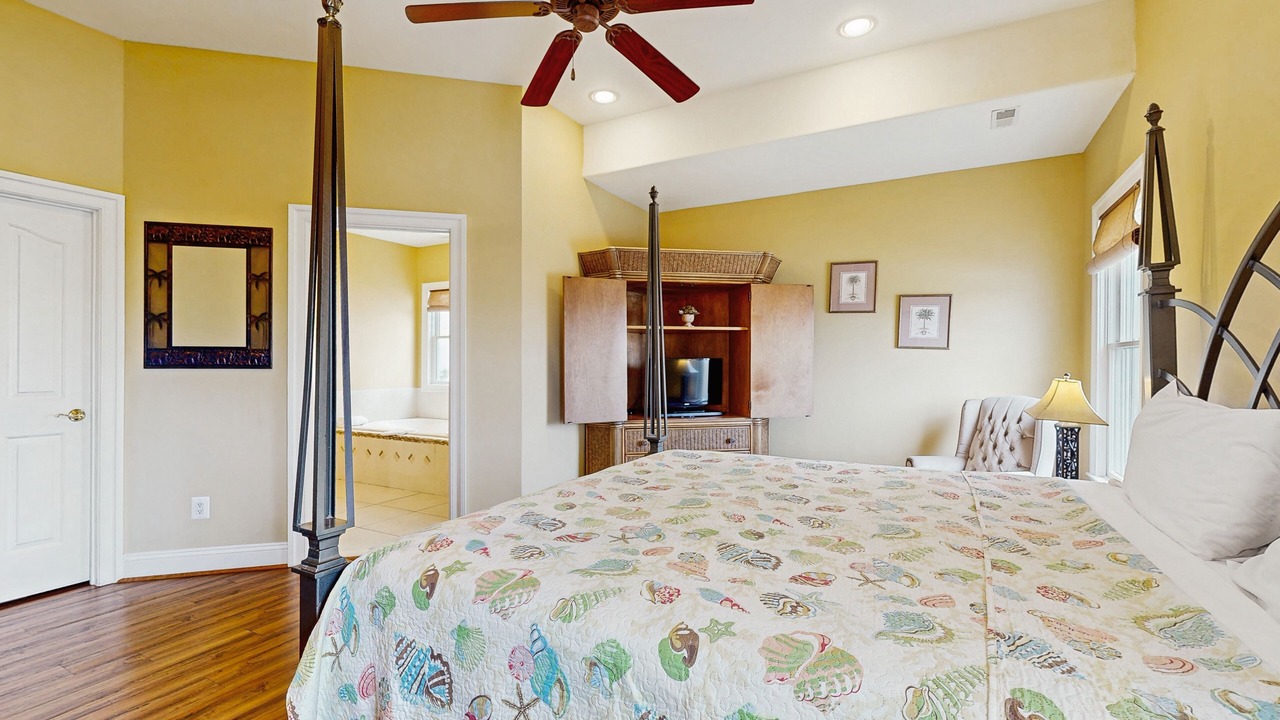 Photo of Bedroom in Heron Harbour Isle