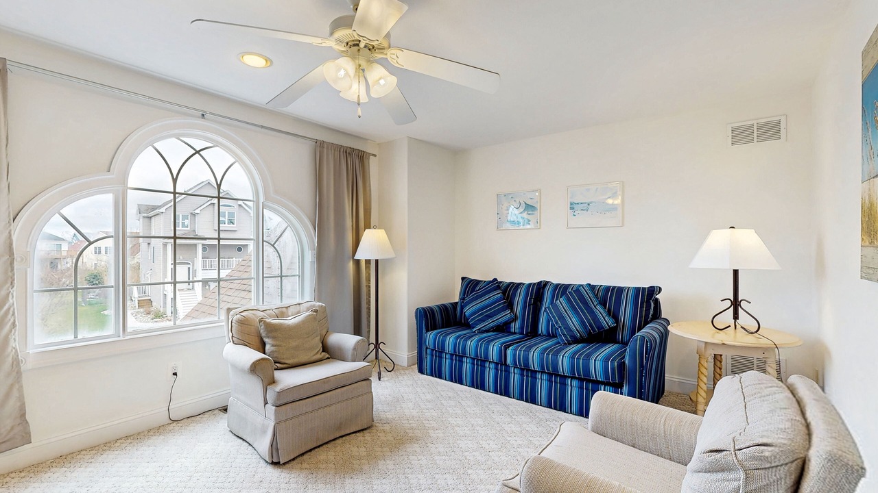 Photo of Livingroom in Heron Harbour Isle