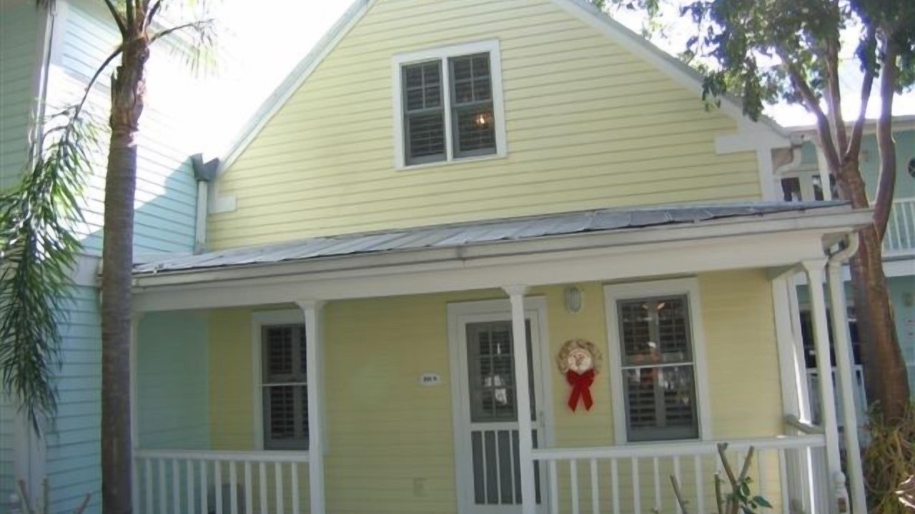 Photo of Others in Truman Annex