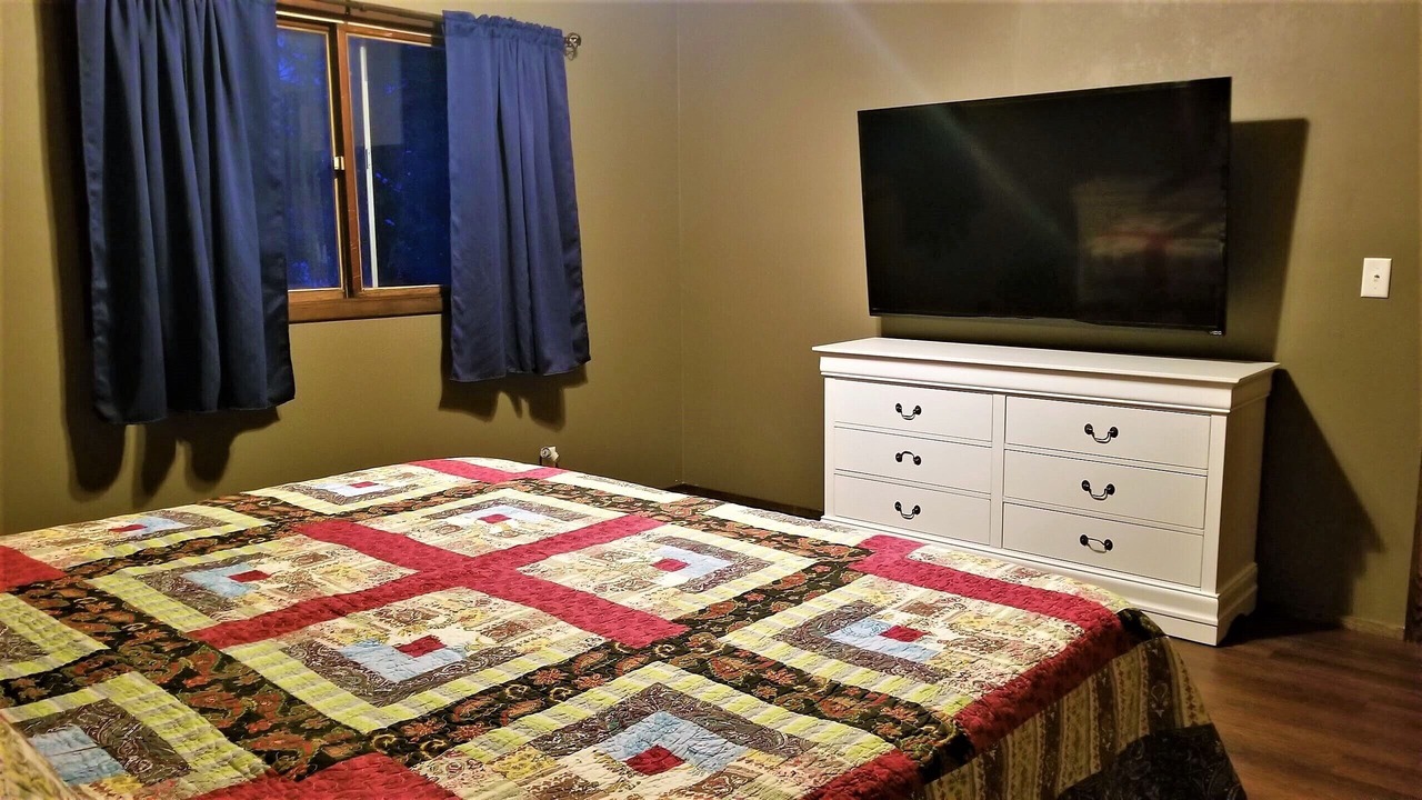 Photo of Bedroom in Au Train