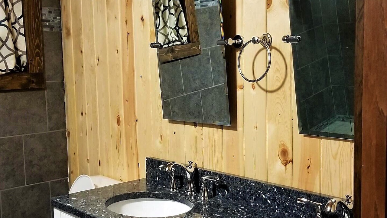 Photo of Bathroom in Au Train