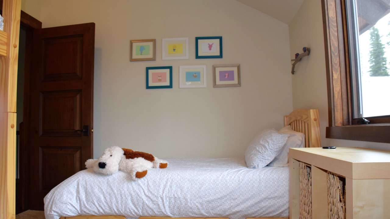 Photo of Bedroom in Quandary Village