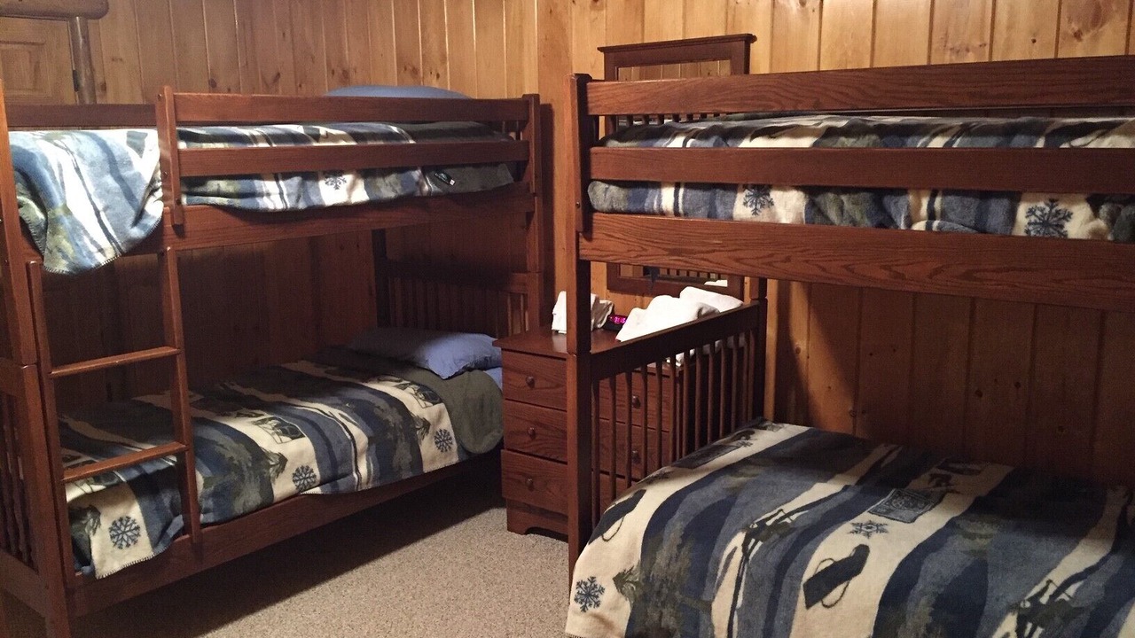 Photo of Bedroom in North Creek