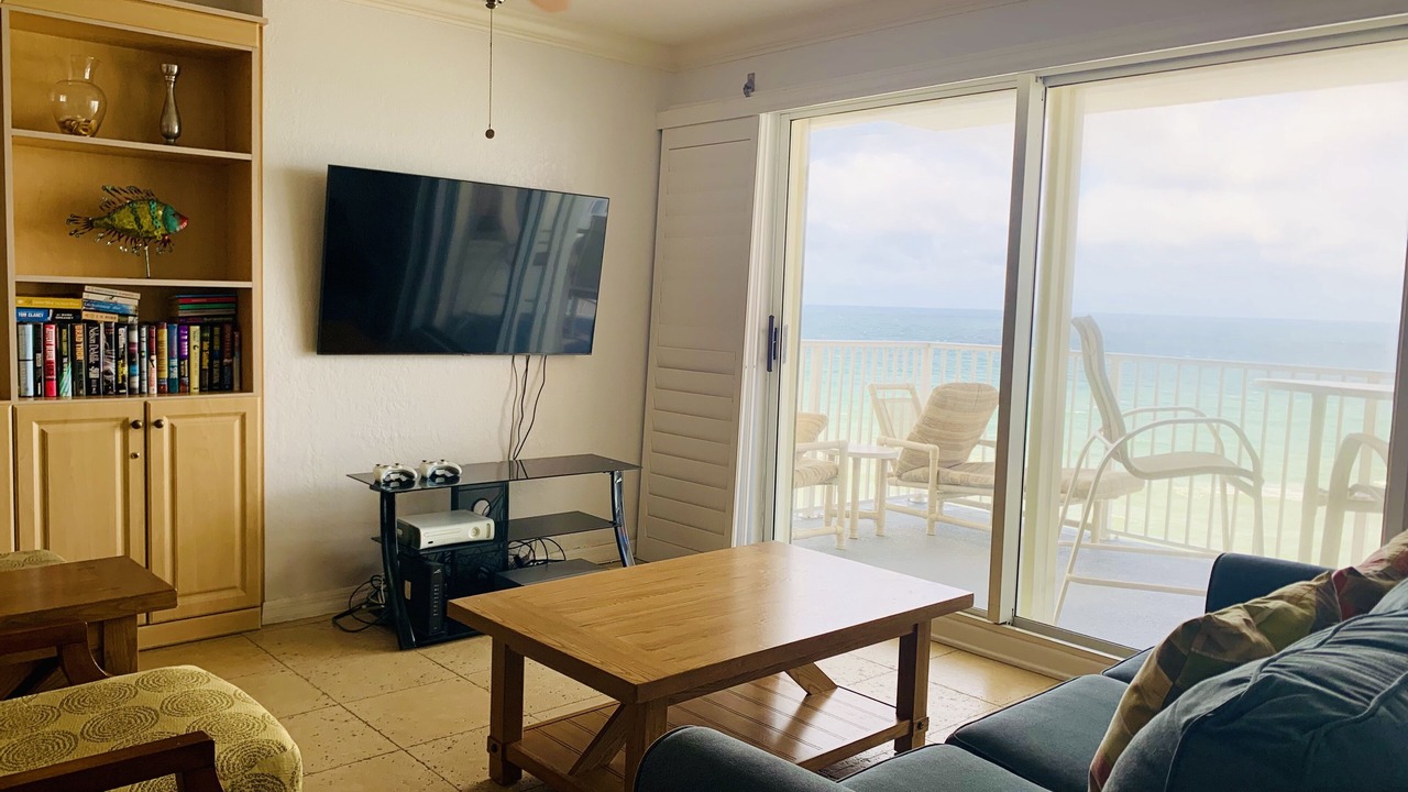 Photo of Bedroom in Seawinds Condo