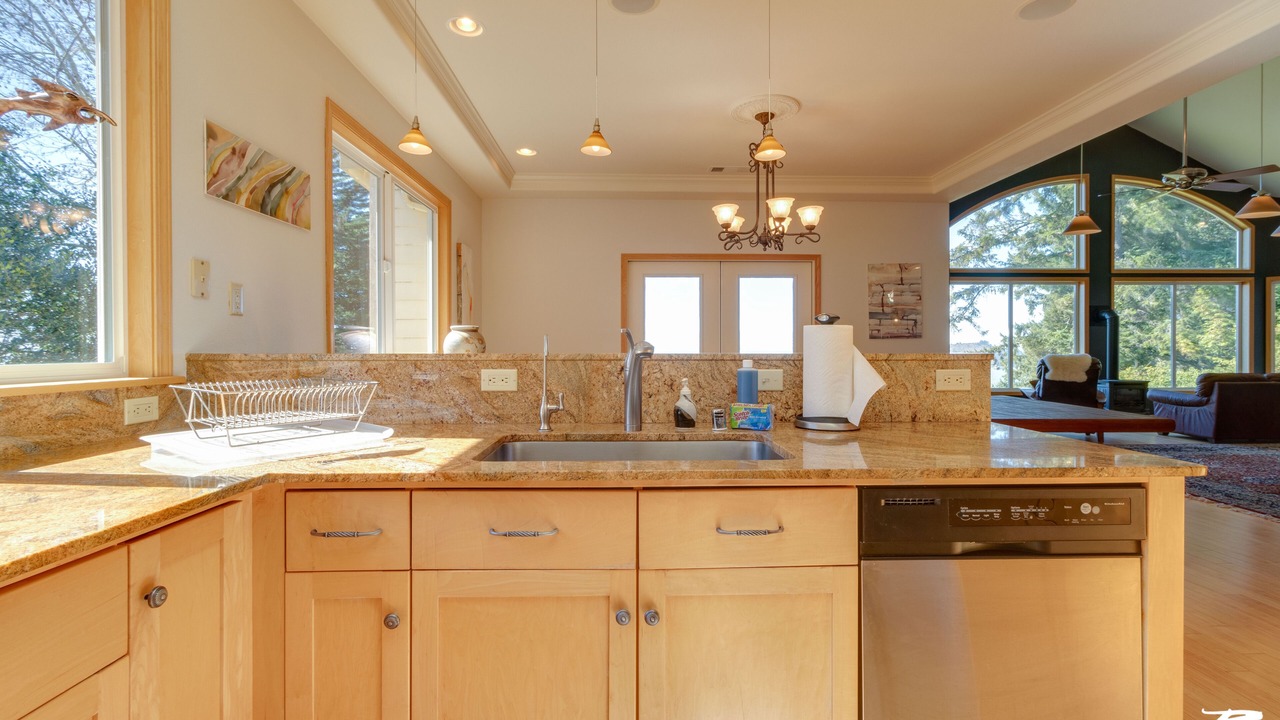 Photo of Kitchen in Westhaven-Moonstone