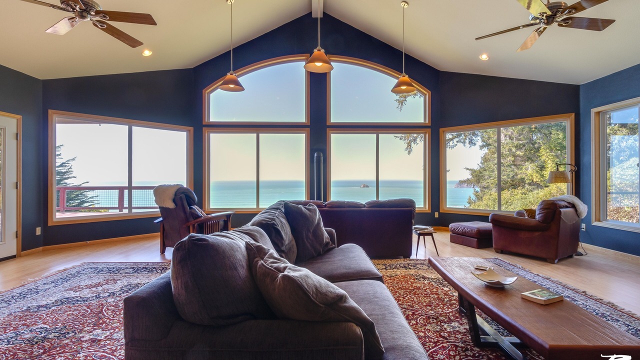 Photo of Livingroom in Westhaven-Moonstone