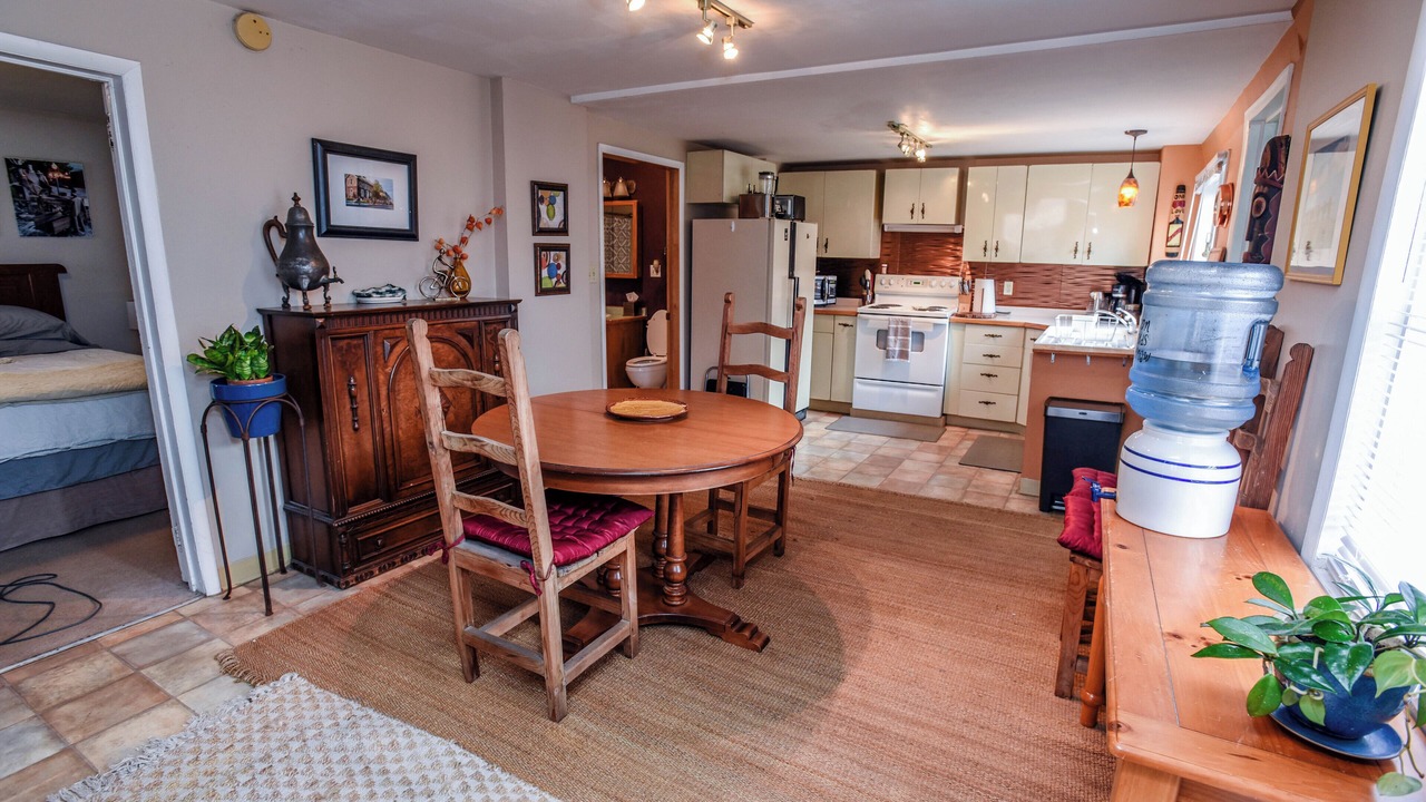 Photo of Others in Helena