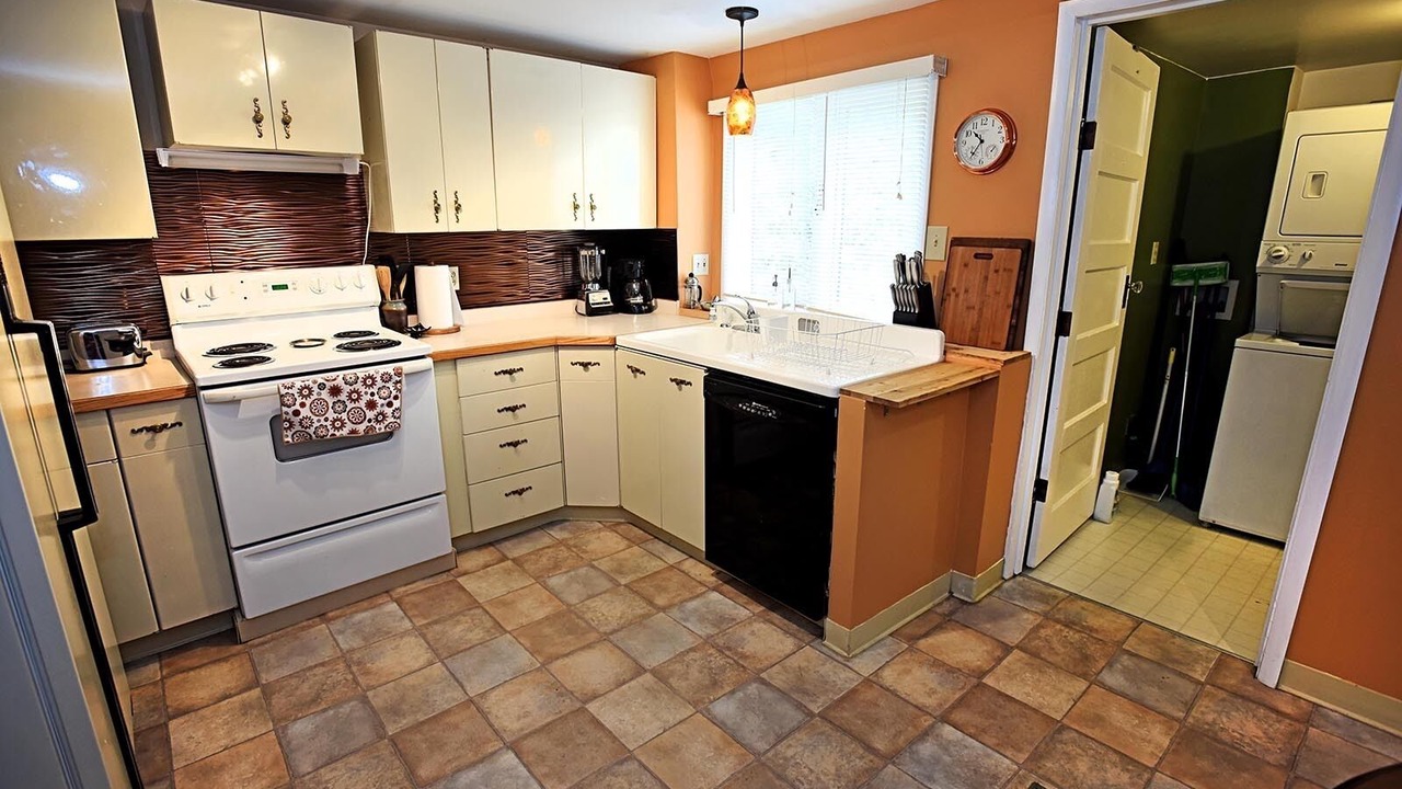 Photo of Kitchen in Helena