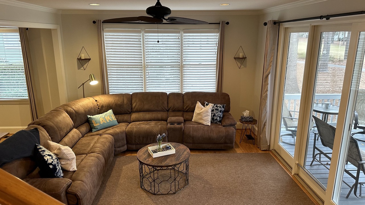 Photo of Livingroom in Eatonton