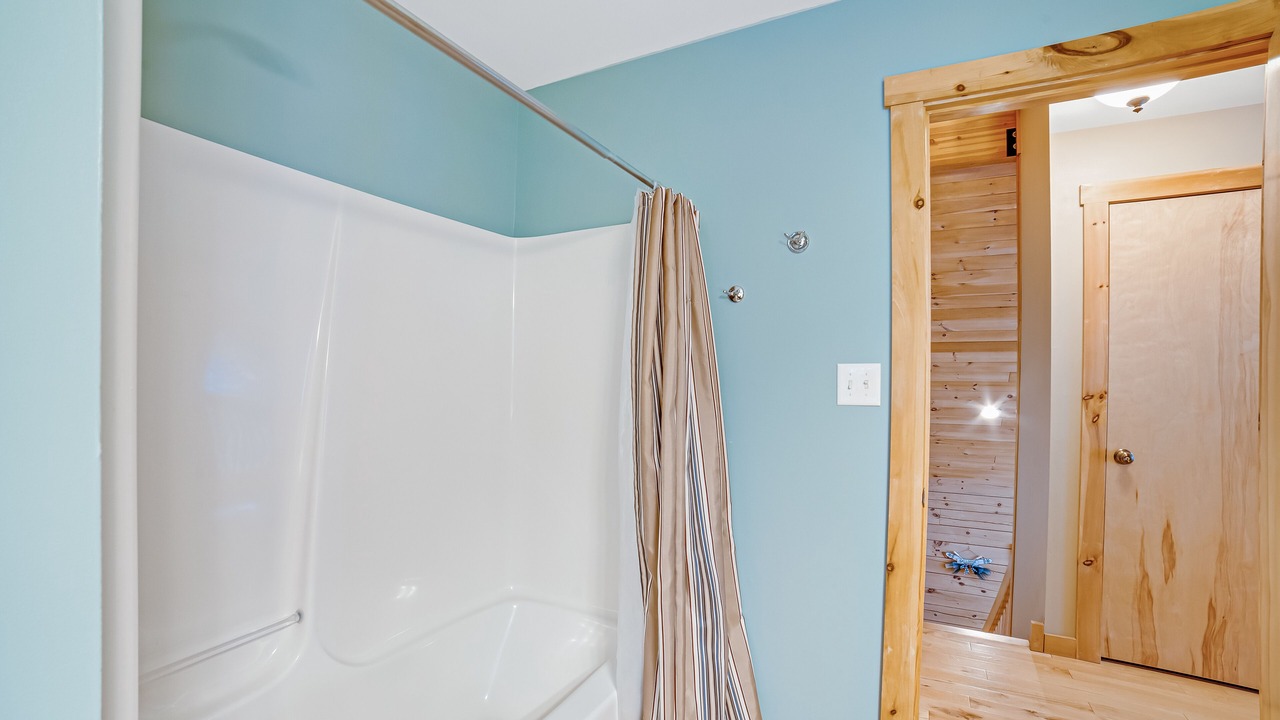 Photo of Bathroom in Schroon Lake