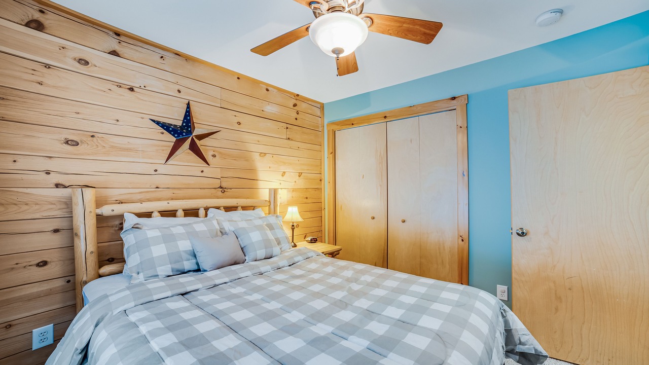 Photo of Bedroom in Schroon Lake