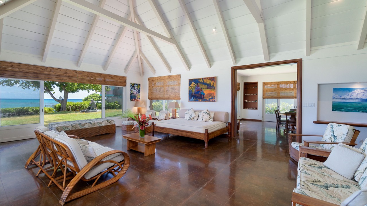 Photo of Livingroom in Diamond Head - Kapahulu - St. Louis