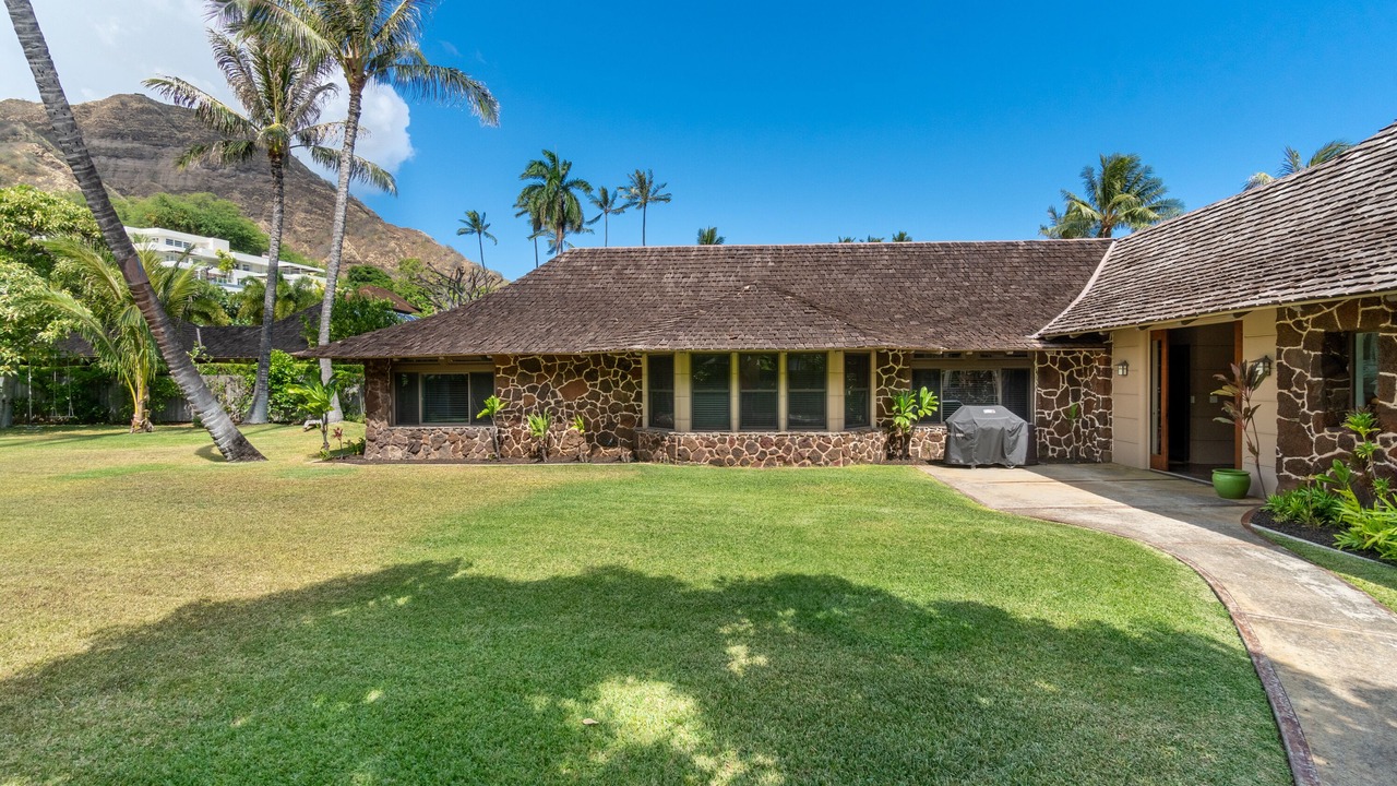 Photo of Outdoor in Diamond Head - Kapahulu - St. Louis