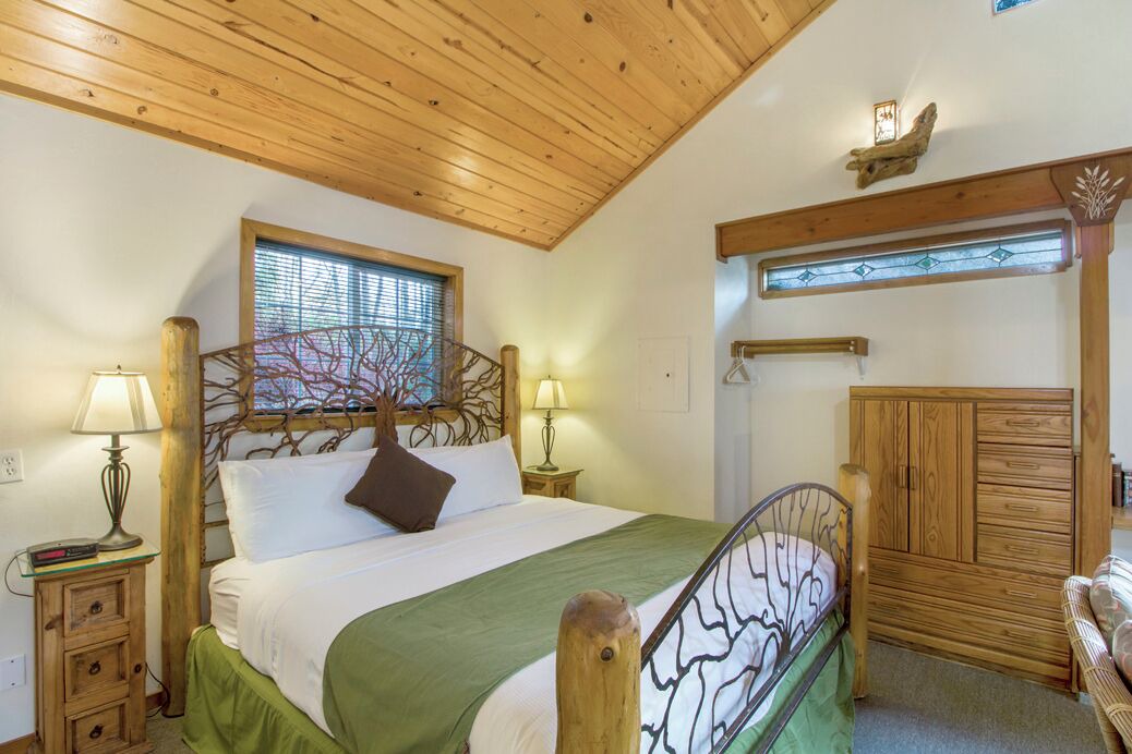 Photo of Bedroom in Eastsound