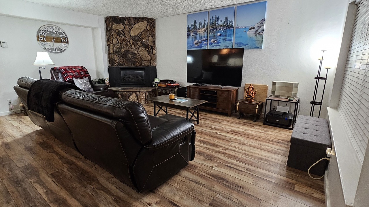Photo of Livingroom in South Lake Tahoe