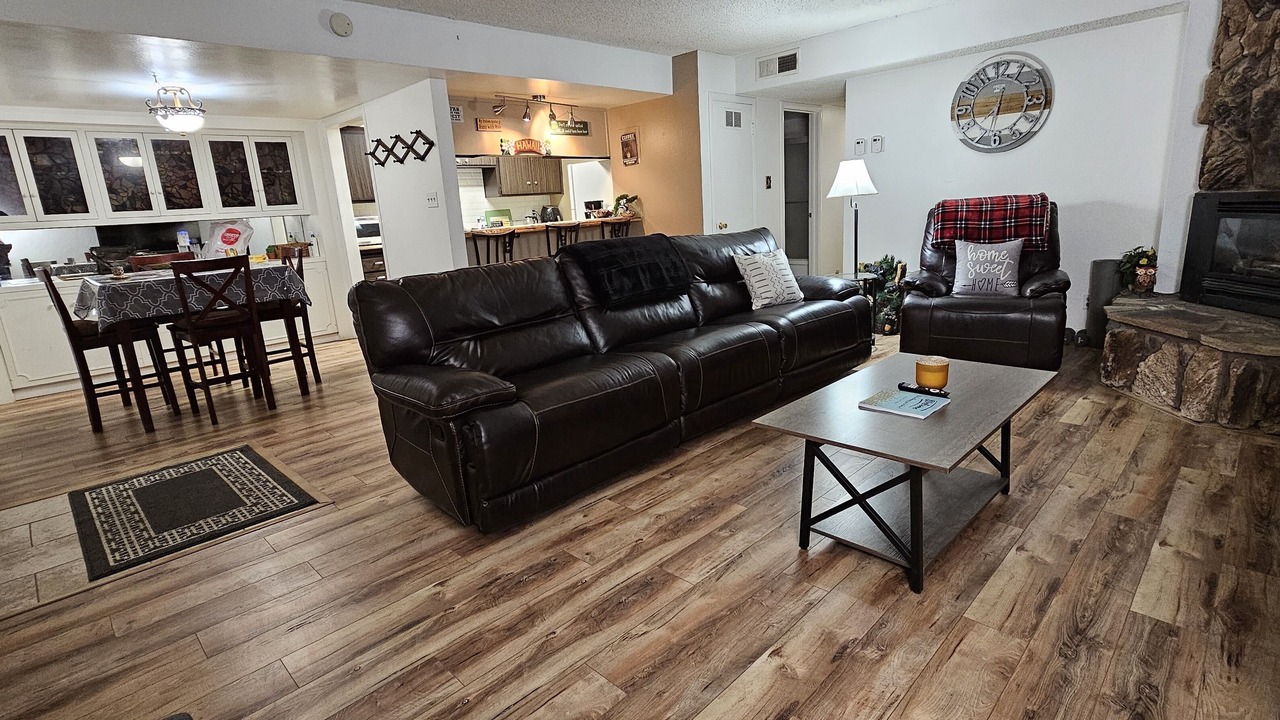 Photo of Livingroom in South Lake Tahoe